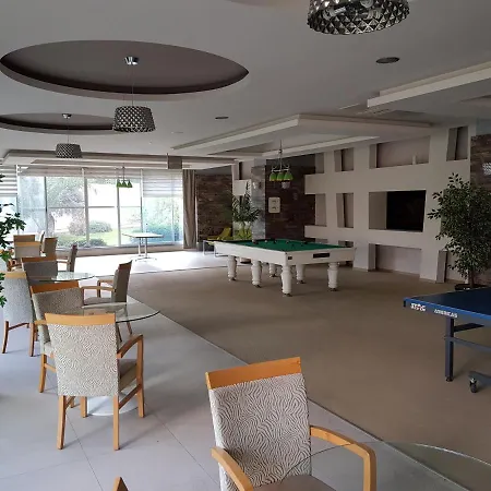 Διαμέρισμα Crystal Park 2 - 48 *